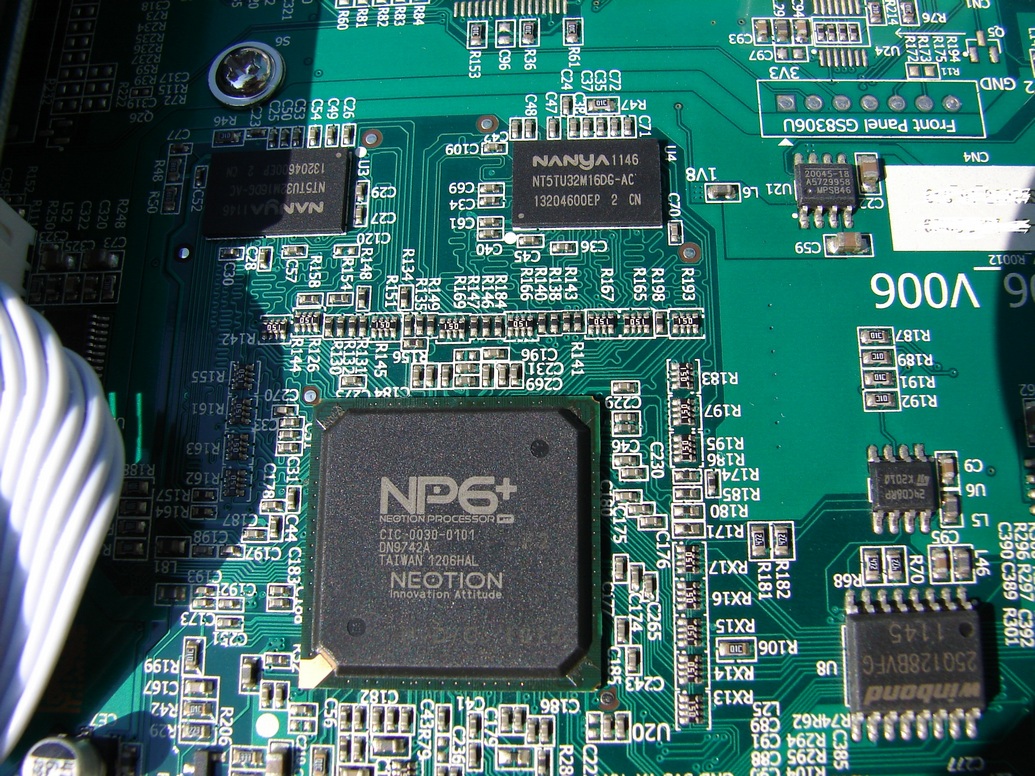 Ресивер GS 8306 - процессор и модули памяти