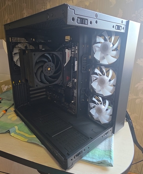 Корпус Cougar FV150 RGB в сборке ПК за 300к